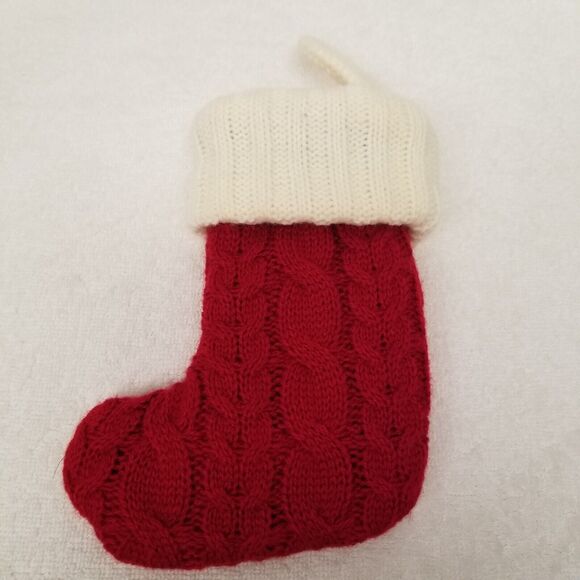 Knit Christmas baby stocking 7" tall monogram M - Picture 7 of 8